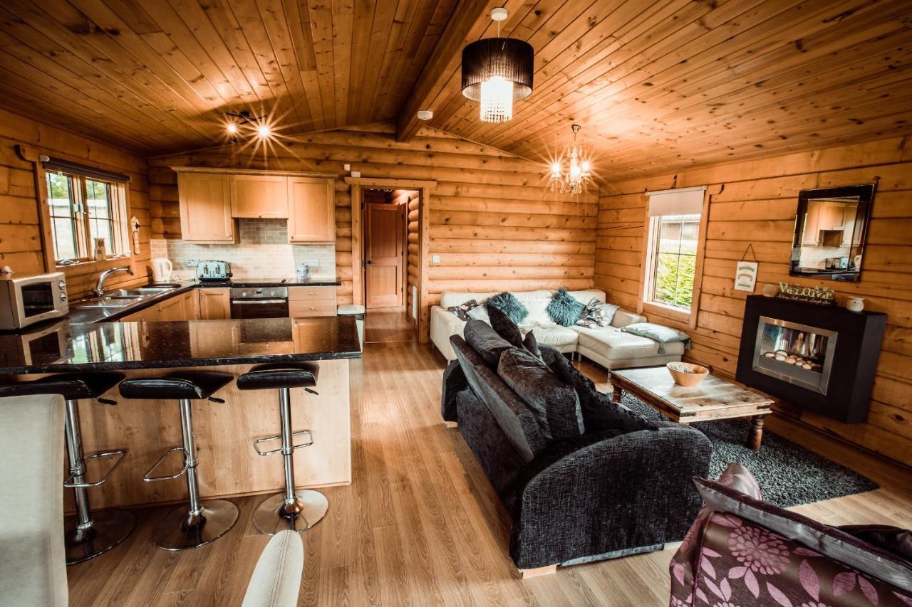 Hébergement de vacances Little Eden Country Park, With Private Hot Tubs