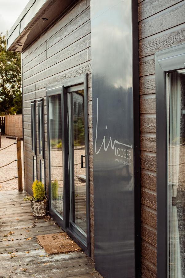 Little Eden Country Park, With Private Hot Tubs