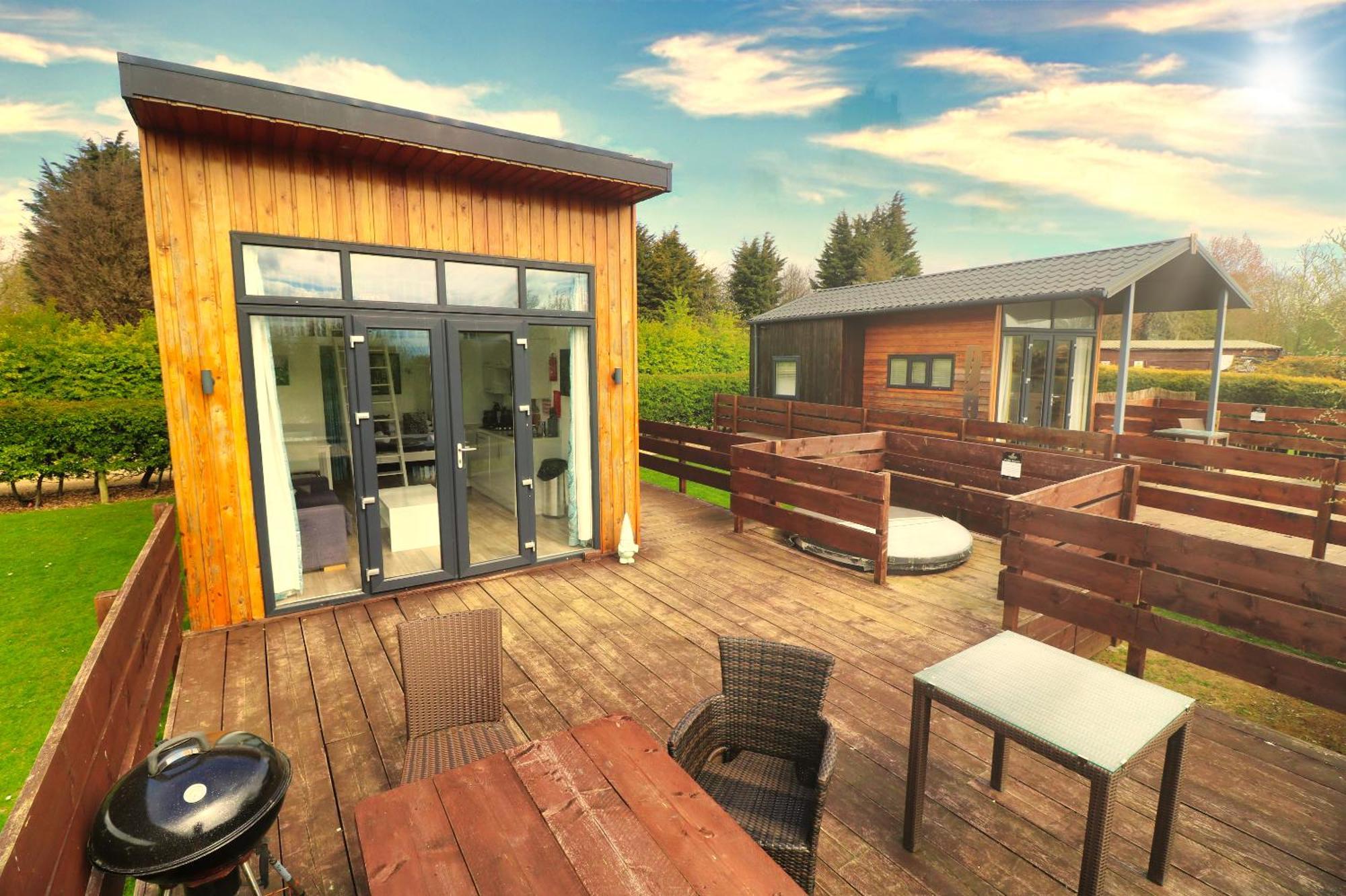 Little Eden Country Park, With Private Hot Tubs Hébergement de vacances Bridlington